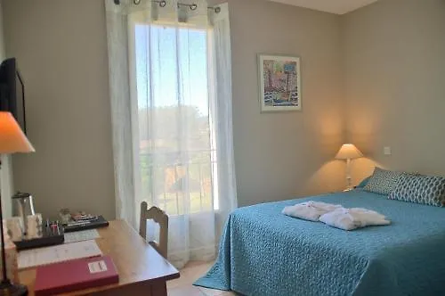 Hôtel La Bastide d'Iris Vagnas 4*,
