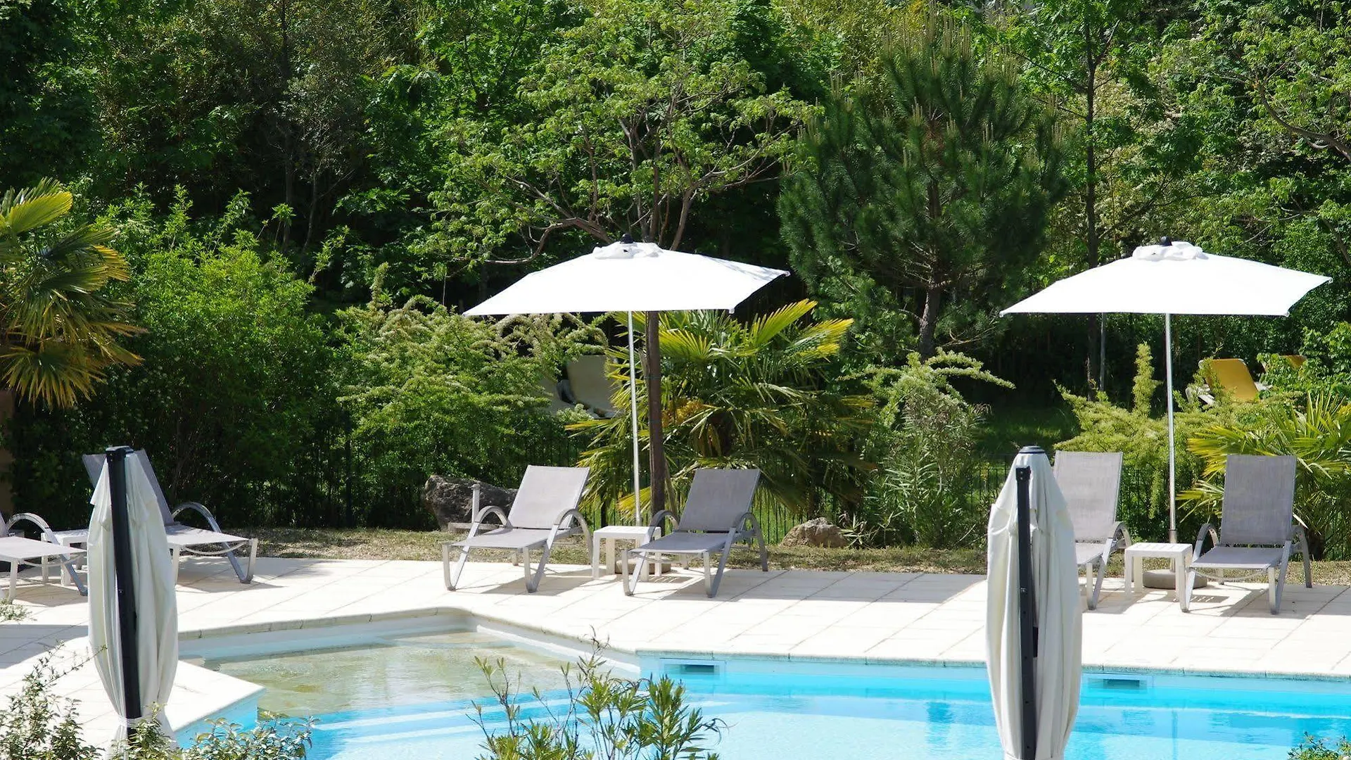 ****  Hotel La Bastide D'Iris Vagnas Frankrig